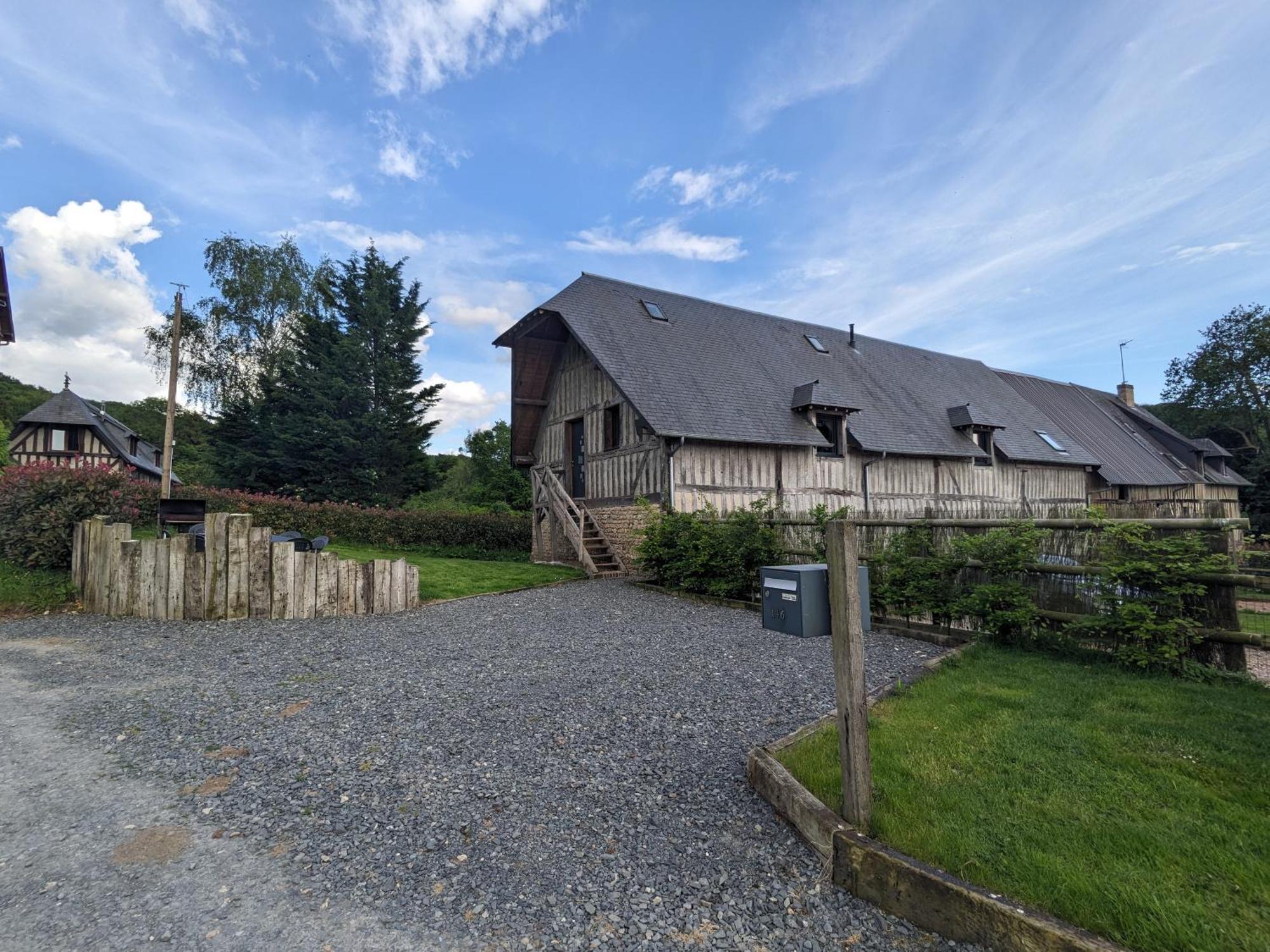 Appartement Au Calme Entre Terre Et Mer. Proche Honfleur Barneville-la-Bertran Exterior photo